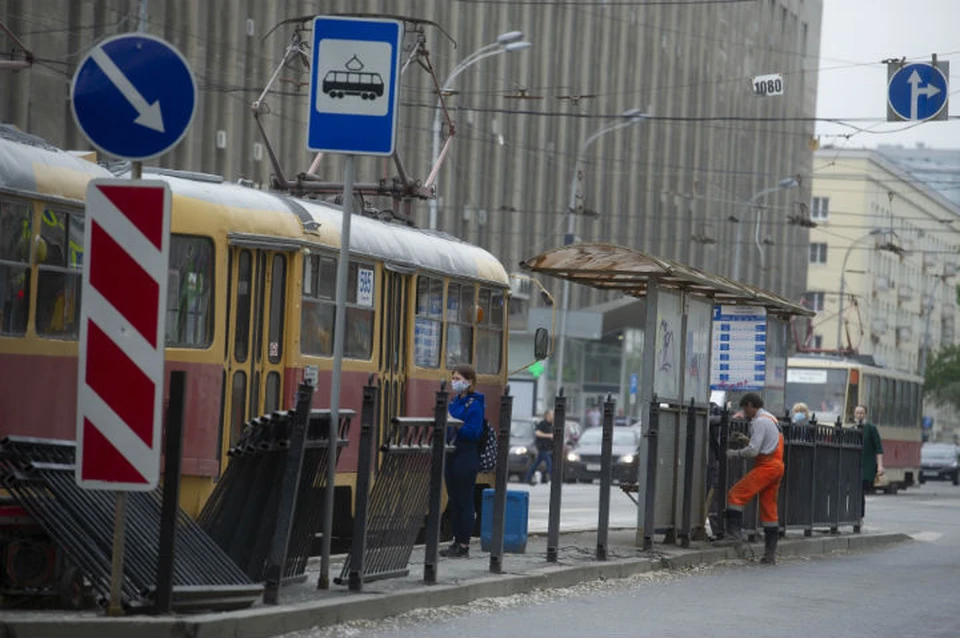 Трамваи изменят маршрут из-за ремонта теплосети