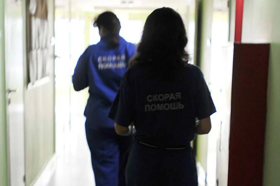 Двое детей в больнице.