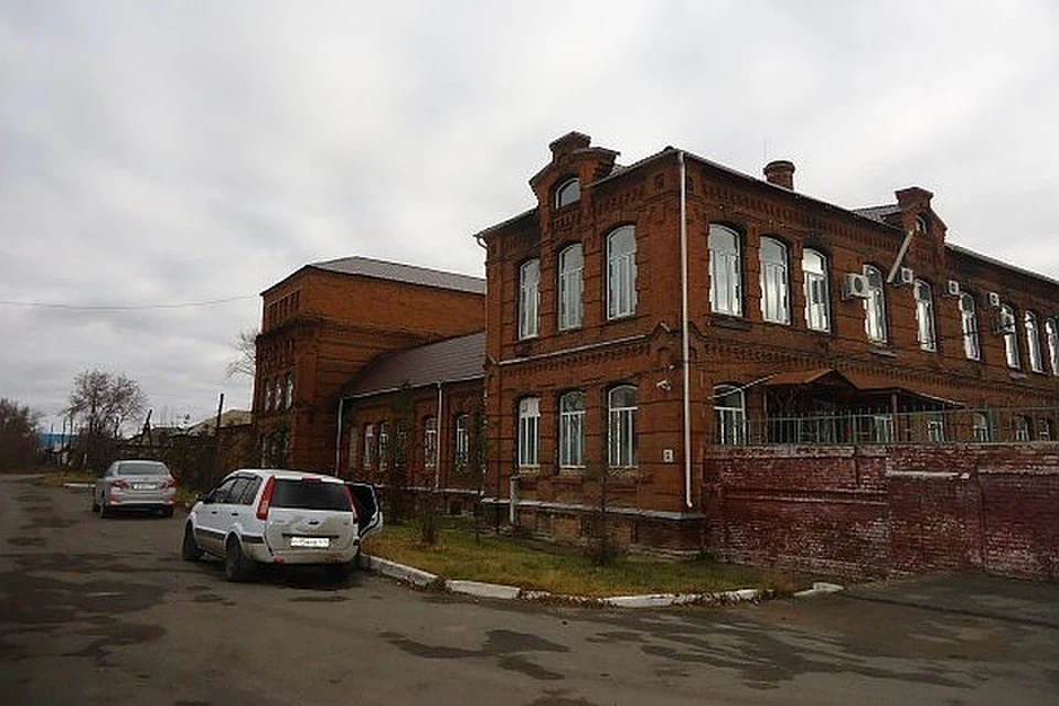 Водку производили на закрытом заводе. Фото: vk.com/region_chelyaba
