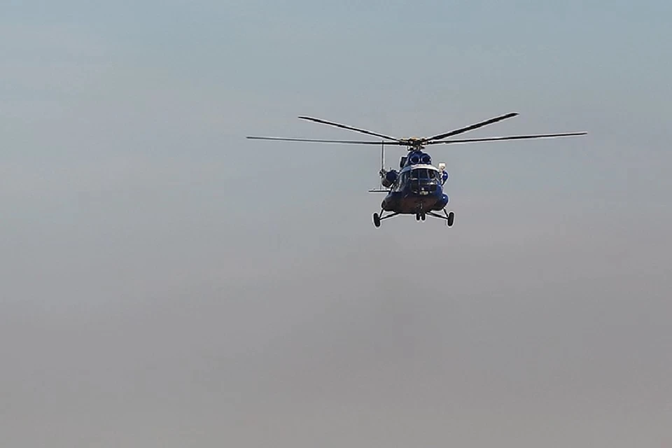 МЧС проверяет информацию об аварийной посадке вертолета на Восточно-Тарском месторождении