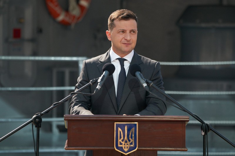 Президенту Украины еще не удавалось поговрить с Путиным о Крыме. Фото: официальная страница Владимира Зеленского