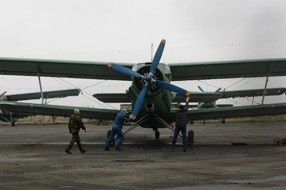Из-за исчезновения Ан-2 с летчиками из Ачинска в Саянах возбуждено уголовное дело.