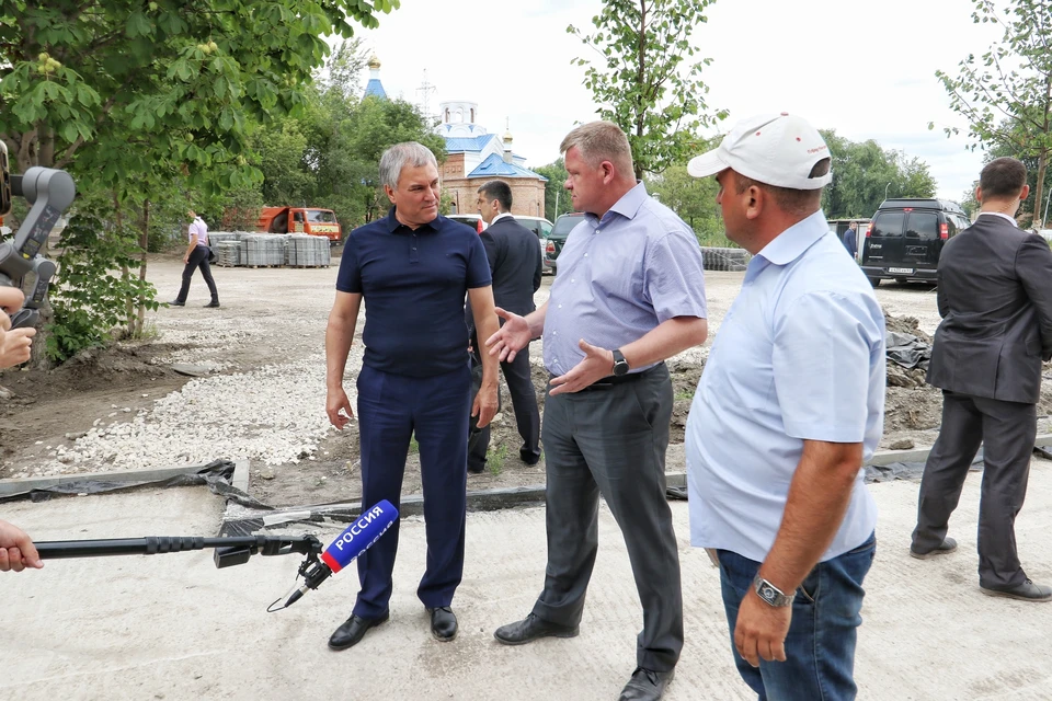 Фото из паблика сторонников Вячеслава Володина