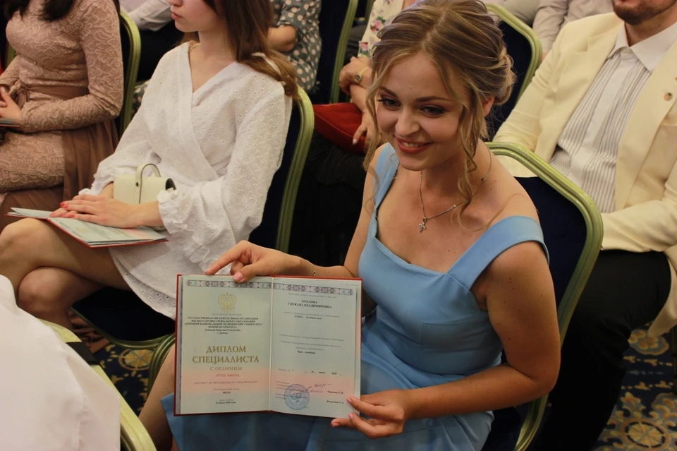 В этом году дипломы образца Российской Федерации получат две тысячи студентов