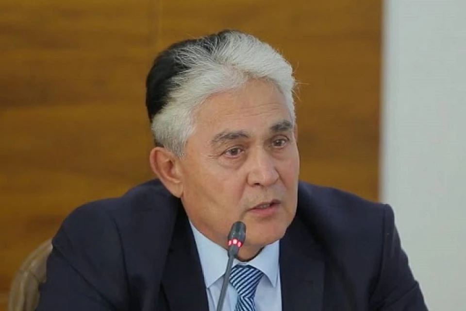 Мусагали Дуамбеков был кандидатом в президенты Казахстана как самовыдвиженец, но перед выборами в 2011 году снял свою кандидатуру.
