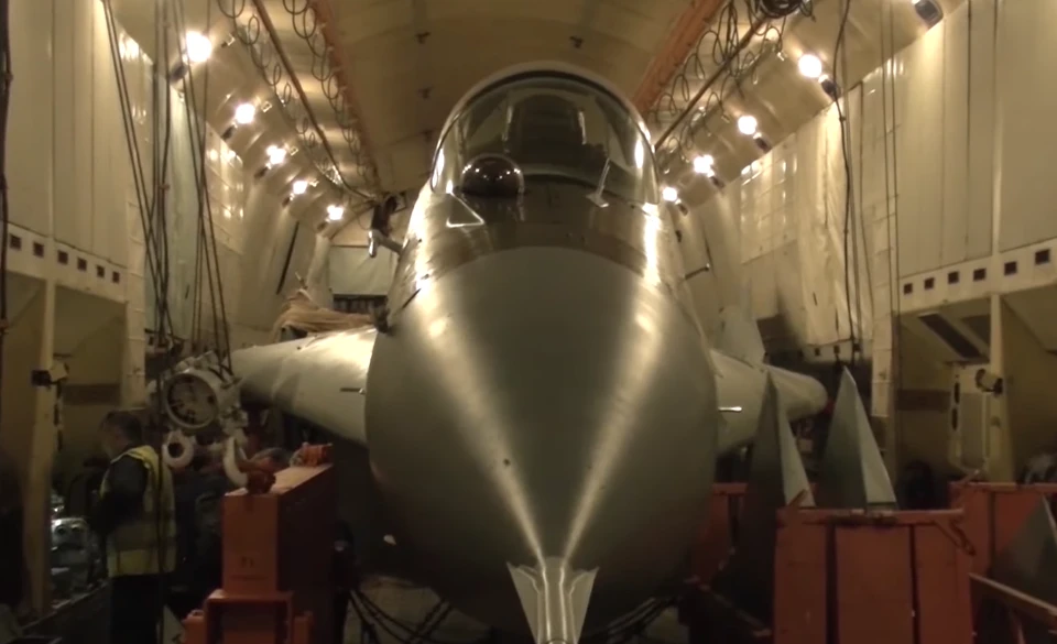 Видео перевозки истребителя МиГ-29 внутри самолета Ан-22 опубликовало Минобороны