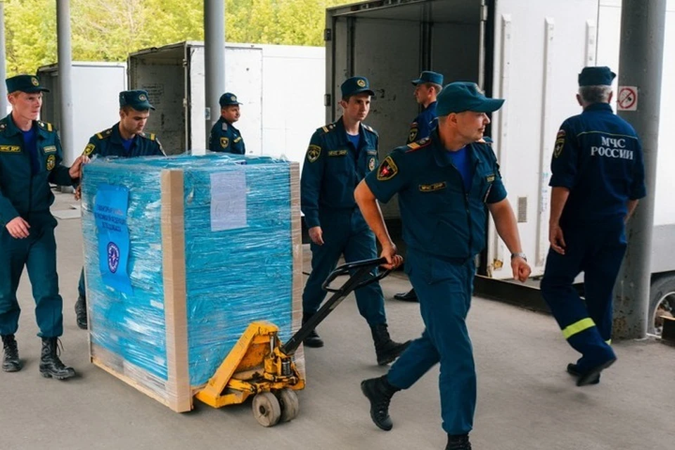 В Донецк прибыл гуманитарный конвой из России. Фото: ДАН