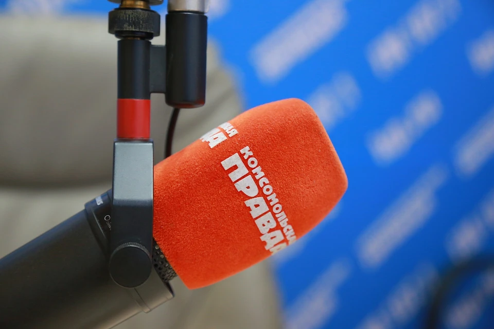 107,1 FM