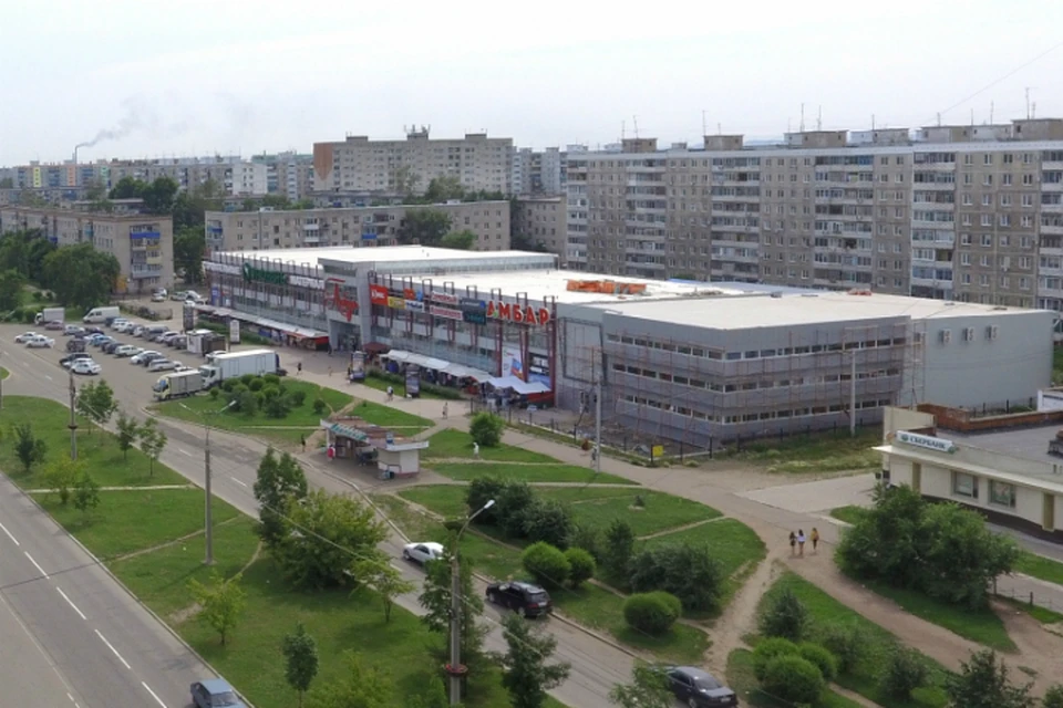 В Комсомольске снесут деревья в рамках реконструкции торгового центра