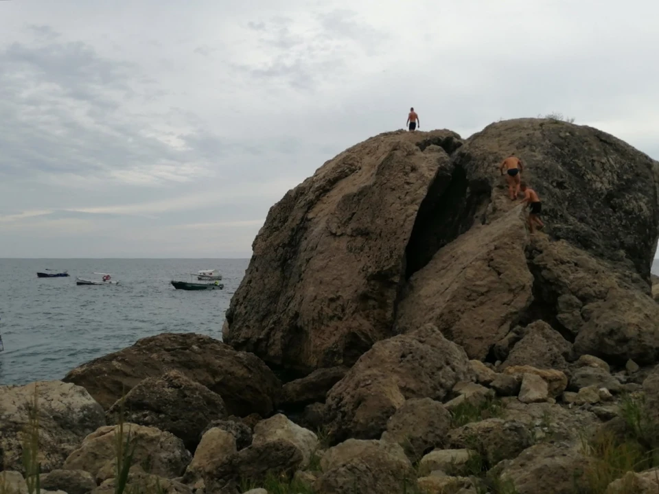 В Севастополе море прогрелось до +25°.