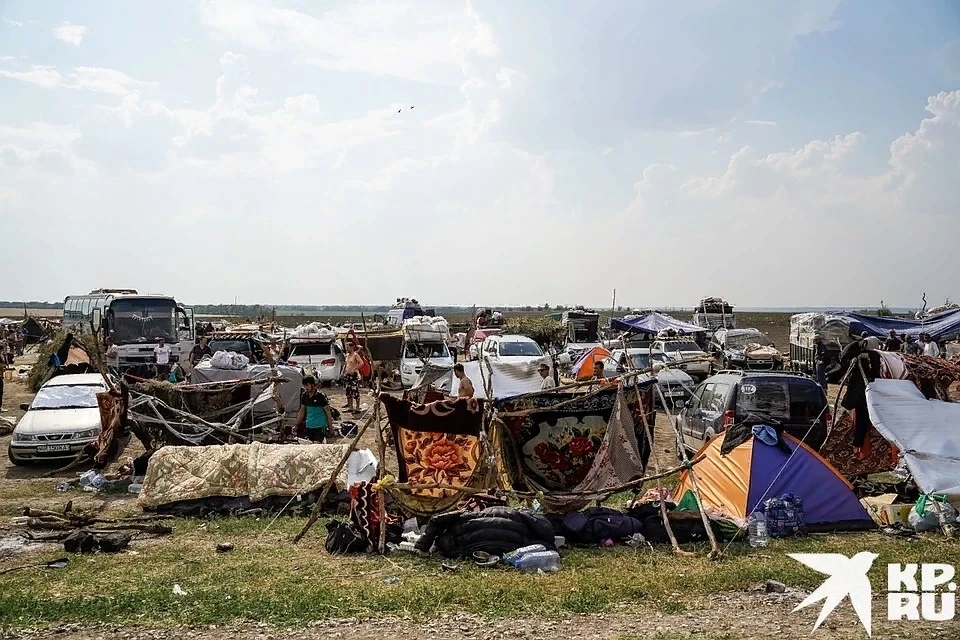 В лагере живут более тысячи иностранцев