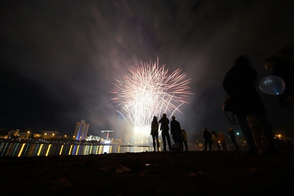 В Нижнем Тагиле отменили салют на День города