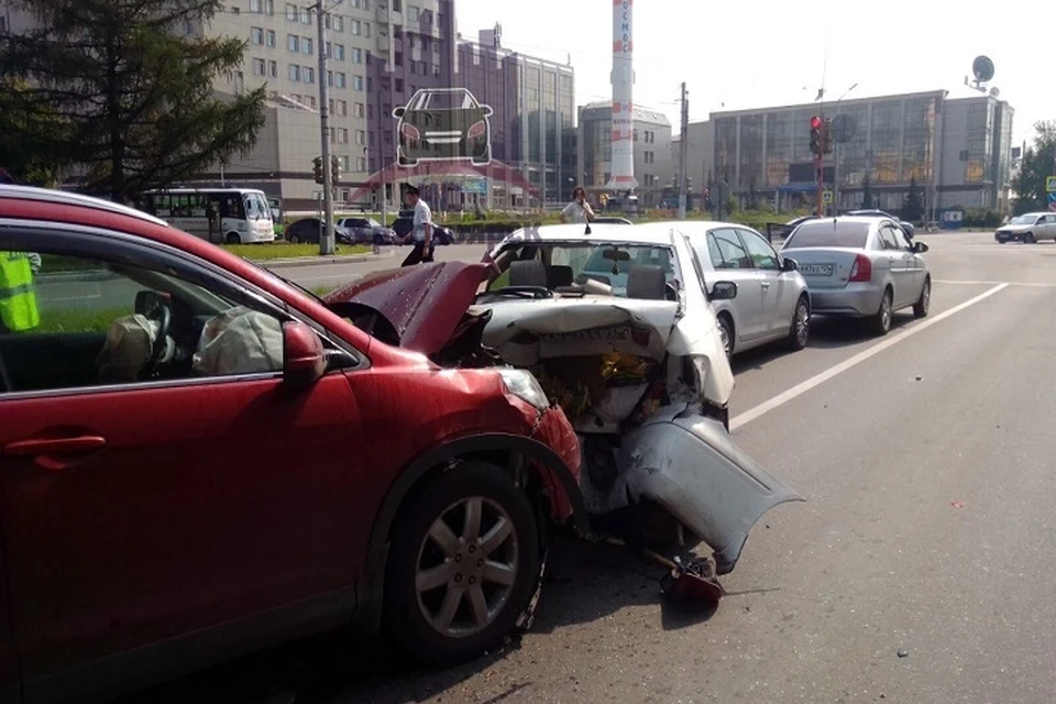 Фото ЧП в Красноярске Вконтакте.
