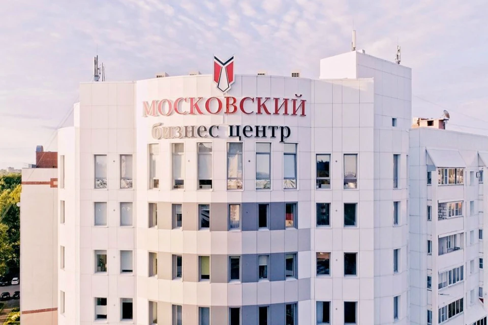 Архитектура здания выполнена в стиле минимализм. Фото: avito.ru