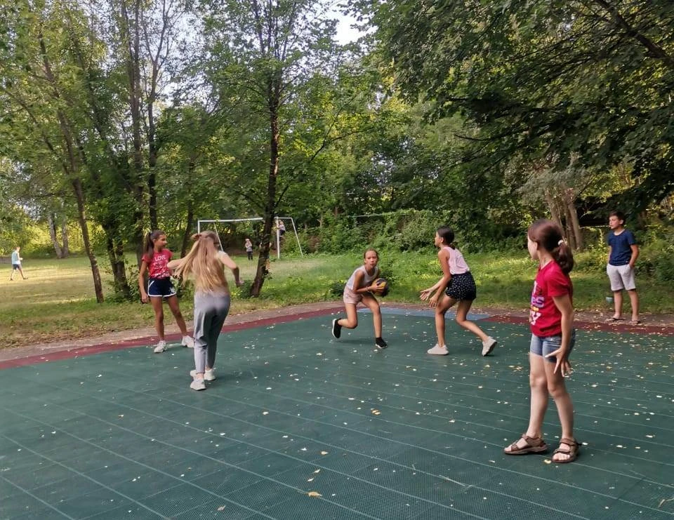 Смены в лагере проходили нормально