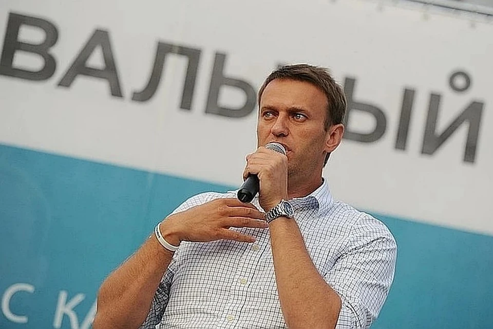 Врачи разрешили транспортировку Навального в Германию.