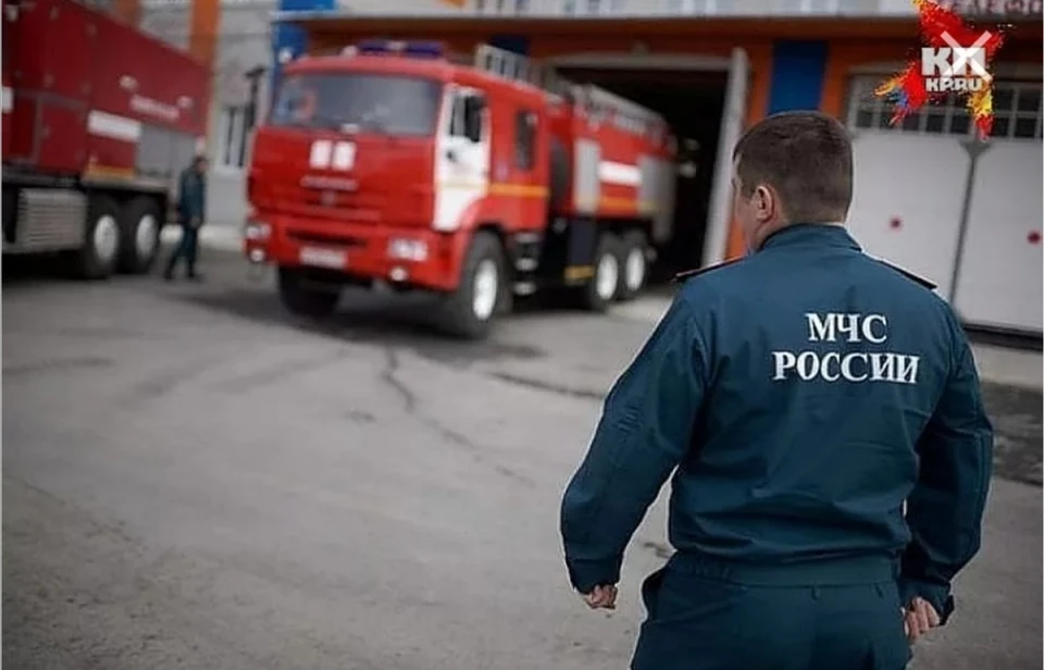 Пришлось тушить огонь пару часов