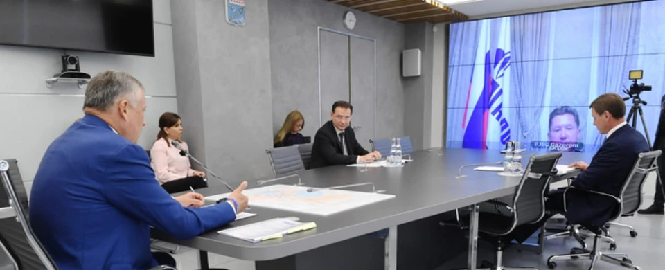 Губернатор Александр Дрозденко и председатель правления ПАО «Газпром» Алексей Миллер подписали программу газификации Ленинградской области до 2025 года. Фото предоставлено пресс-службой администрации Ленобласти.​