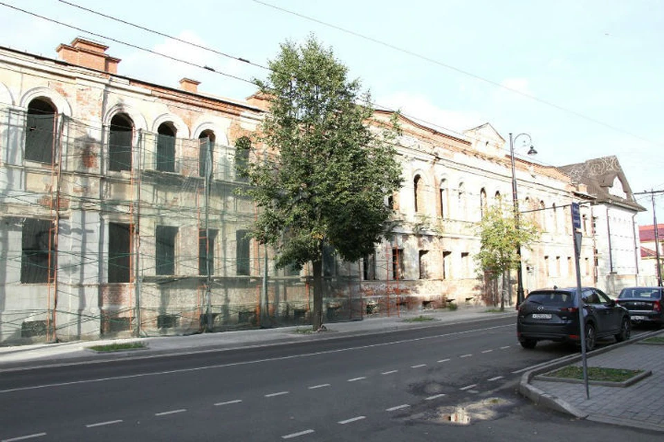 Владелец здания не предпринимает никаких действий, чтобы восстановить памятник архитектуры