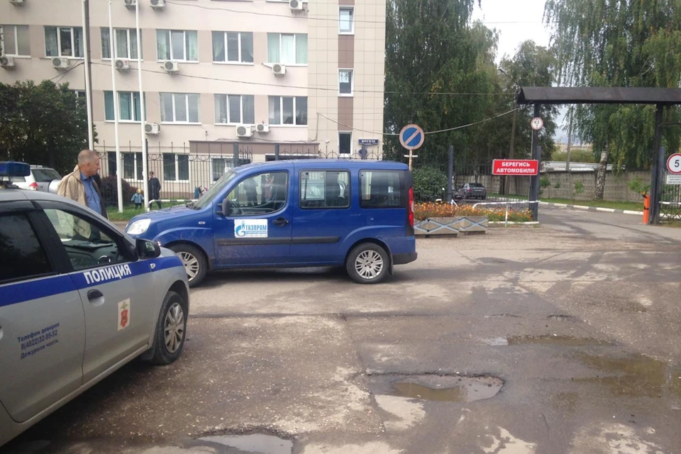В Твери водитель иномарки сбил задом пешехода. пресс-служба ГИБДД по Тверской области/гибдд.рф/r/69.