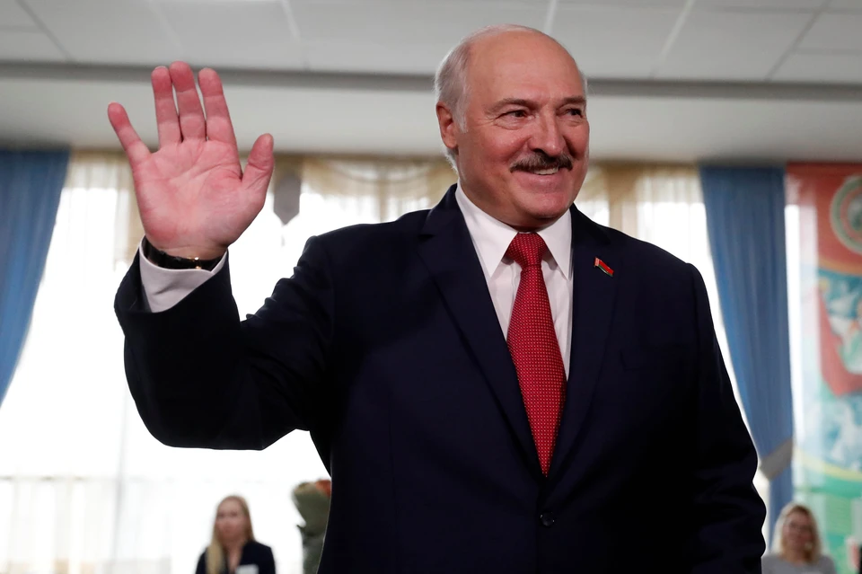Лукашенко «по-отечески» отнесся к Зеленскому