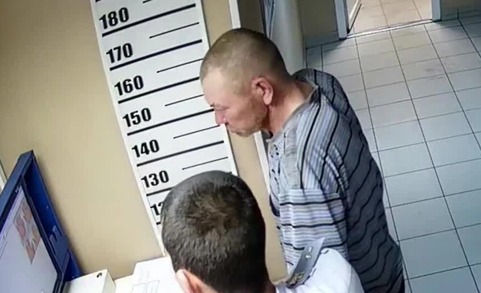 Сейчас мужчина находится под стражей