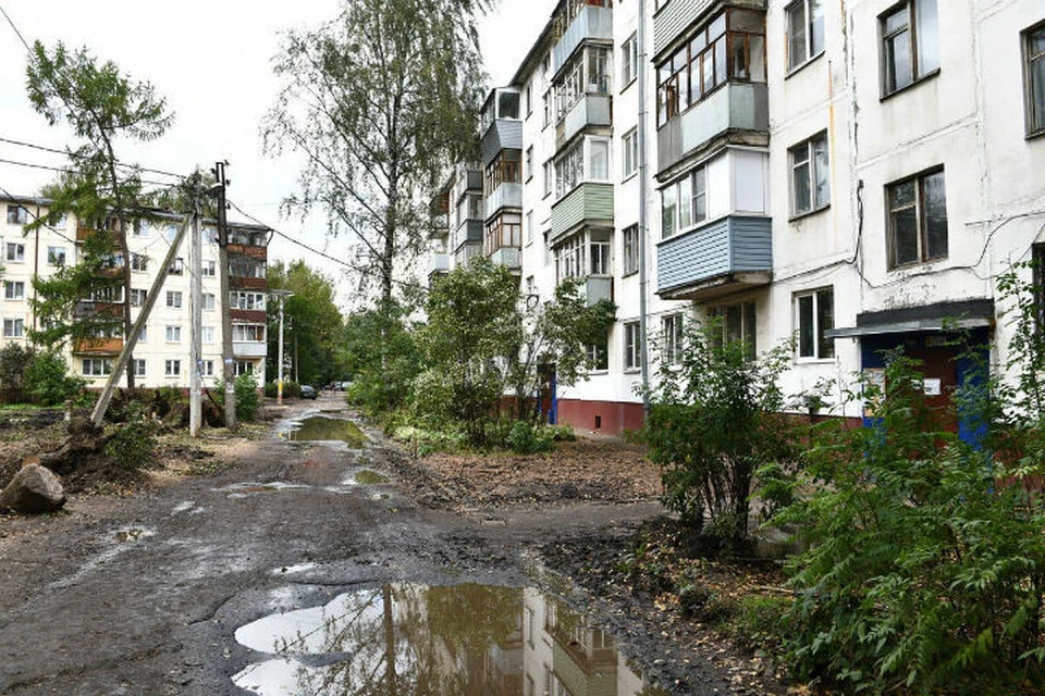 По контракту срок окончания работ в этом дворе — 25 октября