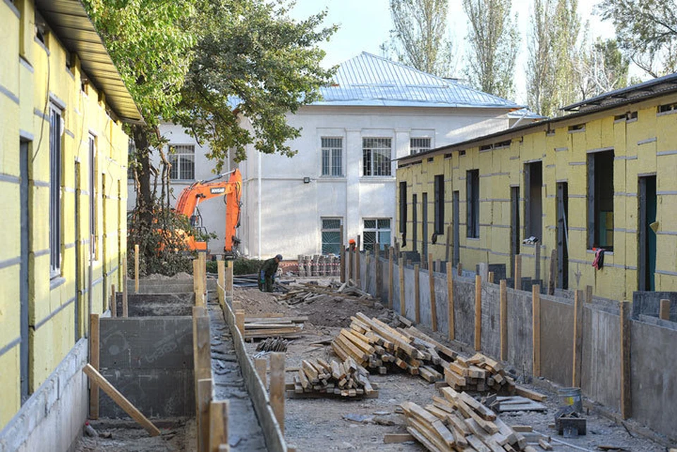Новая инфекционная больница в Бишкеке, по заверениям властей, будет отвечать всем современным требованиям.