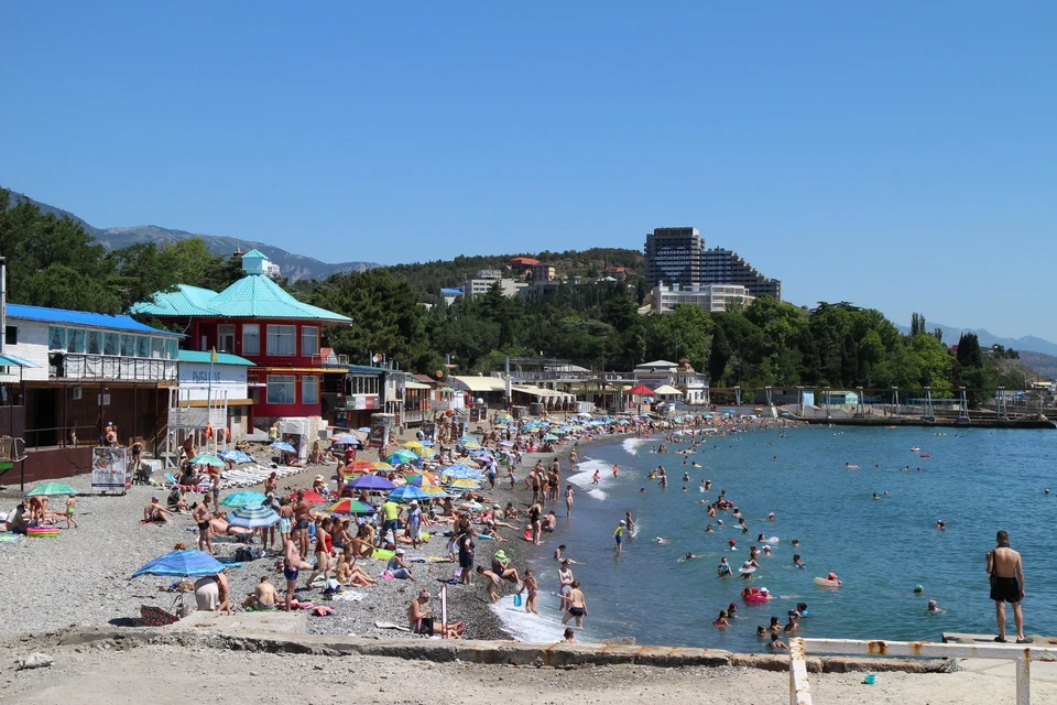 Большое количество туристов отмечается не только в Крыму, но и по всем Южным регионам страны