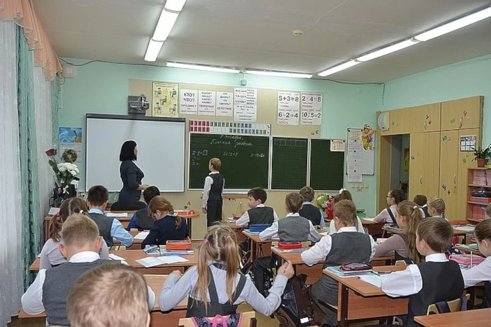 В Тверской области учителя в сельских школах могут получить миллион рублей.