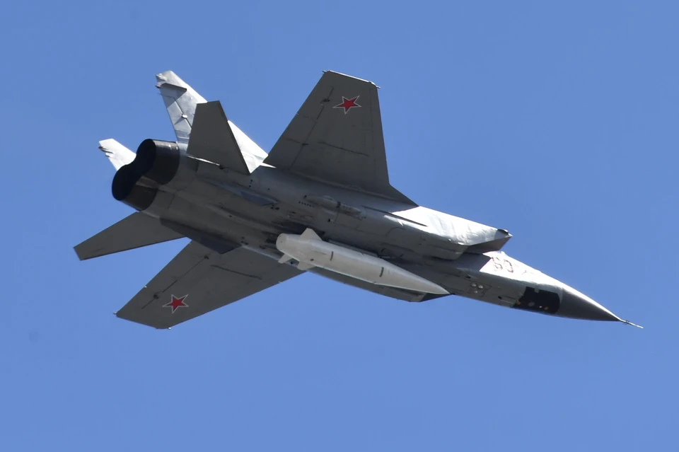 Российские истребители перехватили бомбардировщик США над Беринговым морем