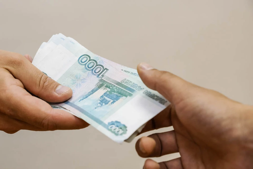 На двоих за 8 лет чиновники получили 504,5 тысячи рублей