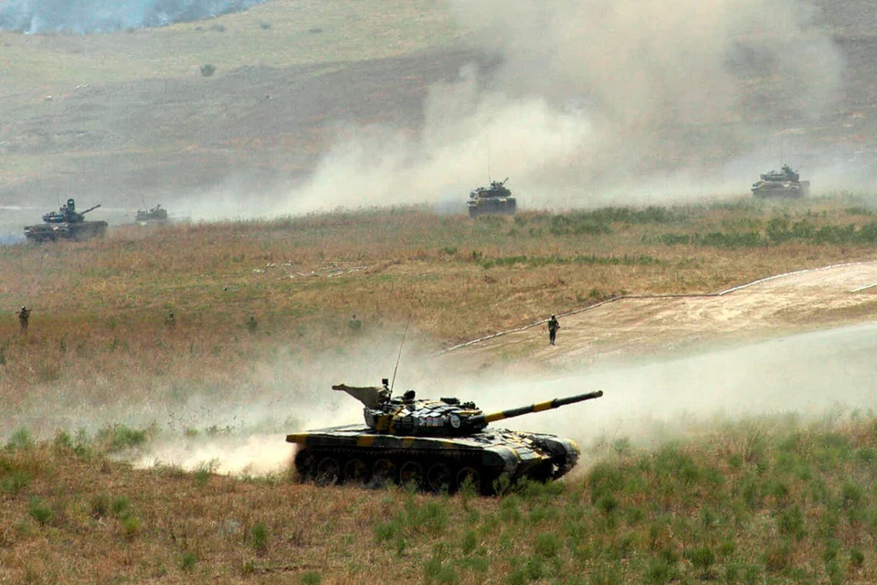 Возникший 32 года назад конфликт в Нагорном Карабахе вспыхнул вновь