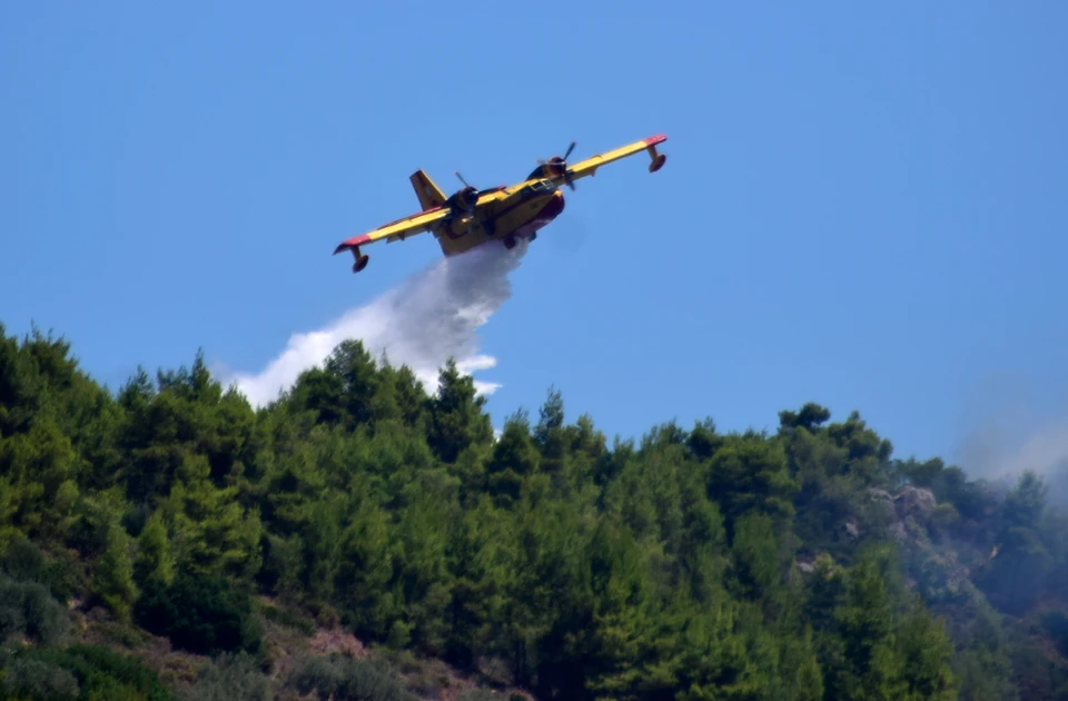 Пилоты принимали участие в тушении лесных пожаров в городе Кёйджегиз