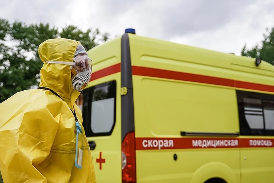 Роспотребнадзор заявил, что ситуация с коронавирусом в России осложняется
