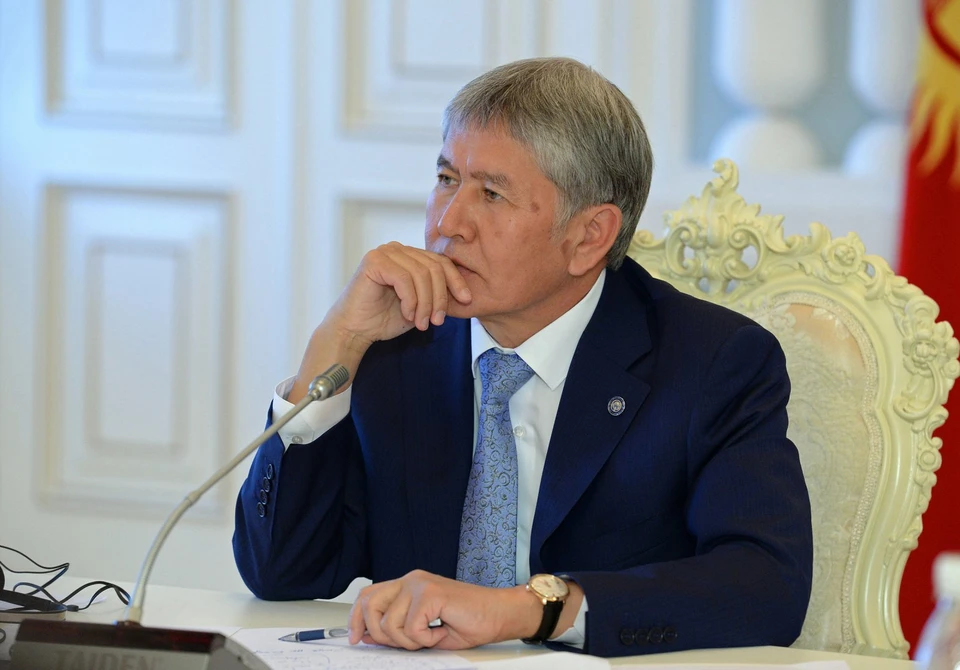 Алмазбек Атамбаев останется под арестом.