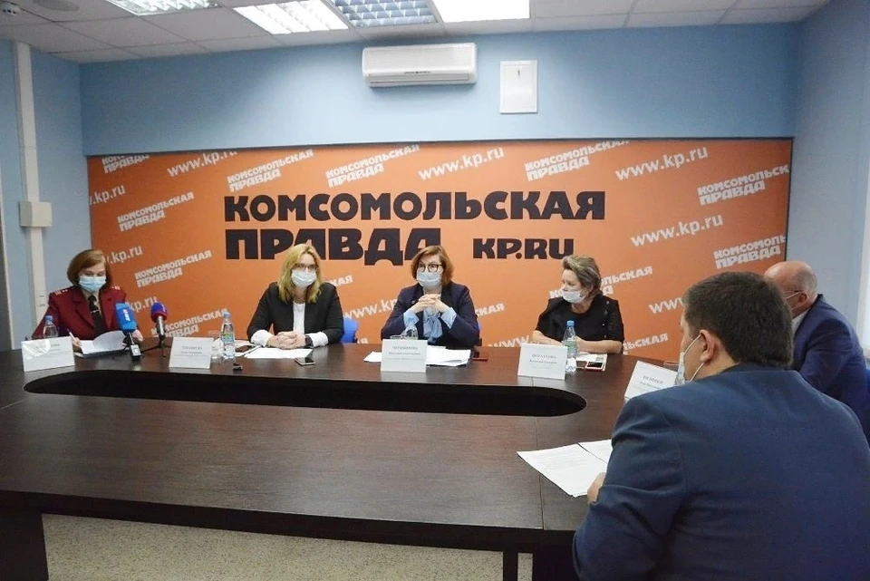 В пресс-центре "Комсомольской правды" обсудили работу ростовских школ. Фото: пресс-служба администрации Ростова-на-Дону