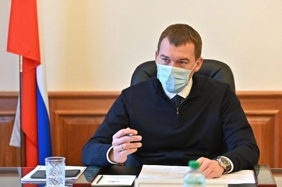 Михаил Дегтярев рассказал, как перенес прививку от коронавируса. Фото: Правительство Хабаровского края