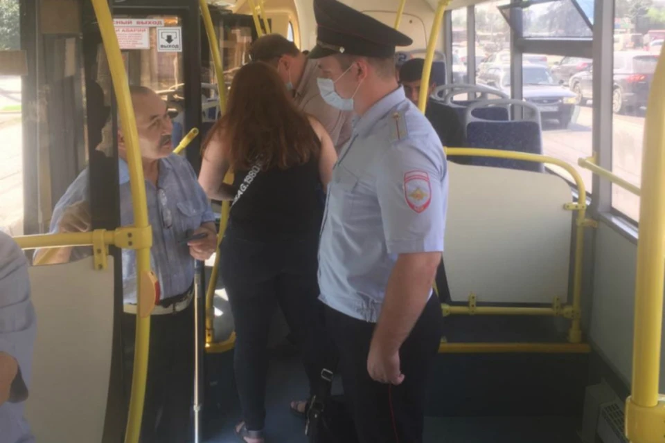 За неделю в транспорте обнаружили более 600 нарушителей масочного режима