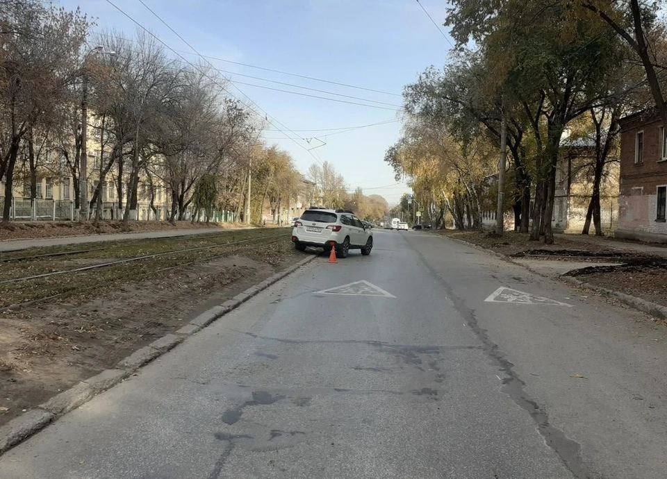 Авария произошла неподалеку от пешеходного перехода. Фото - ГУ МВД России по Самарской области