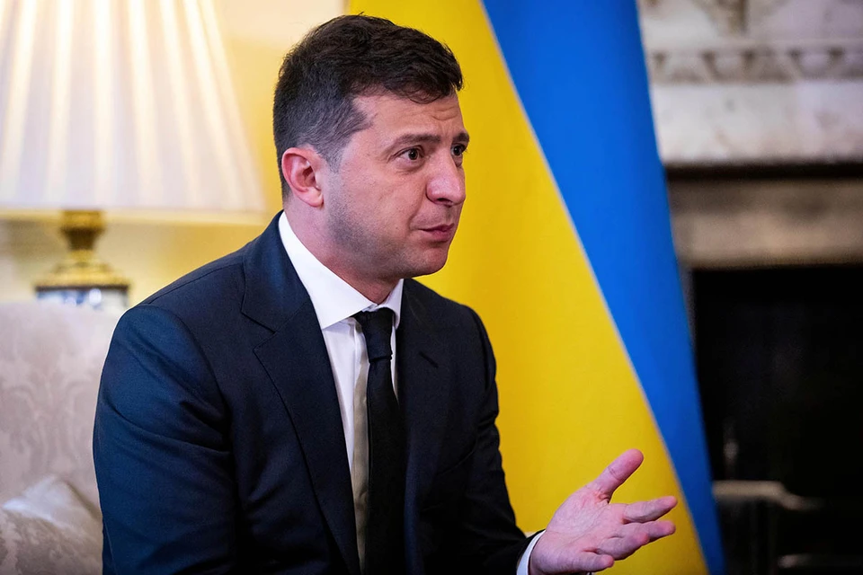 Украинскому президенту не нравится ни оппозиция, ни суд - и чудится контрреволюция за каждым углом