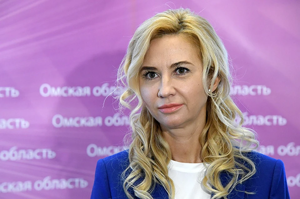 Министр Ирина Солдатова в последний месяц не комментировала ситуацию с пандемией и происходящее в системе омского здравоохранения.