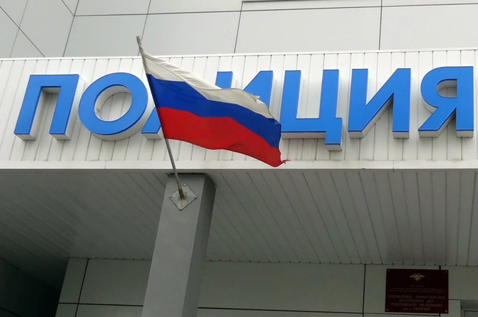 В Тюмени сотрудник кафе покалечил посетительницу.