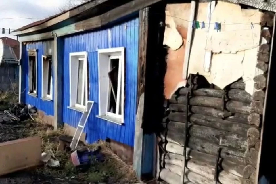 КП-Новосибирск стали известны новые подробности о родителях троих детей, погибших на пожаре в Каргате. Фото: пресс-служба ГУ МЧС России по Новосибирской области