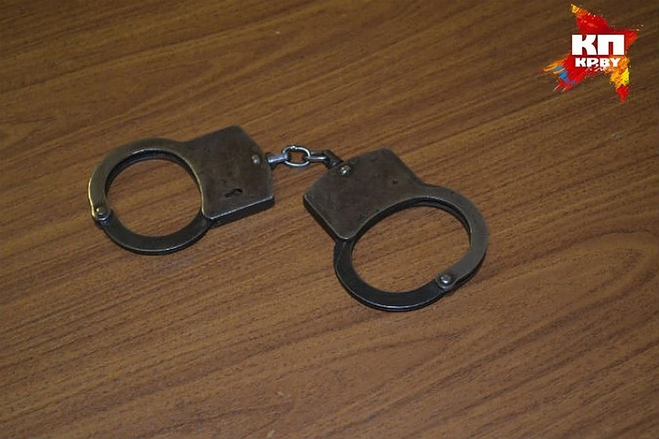 Белгородец пытался похитить из магазина 44 банки рыбных консервов.