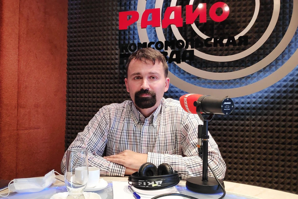 О своей инициативе Антон Бурмистров рассказал в эфире Радио «Комсомольская правда».