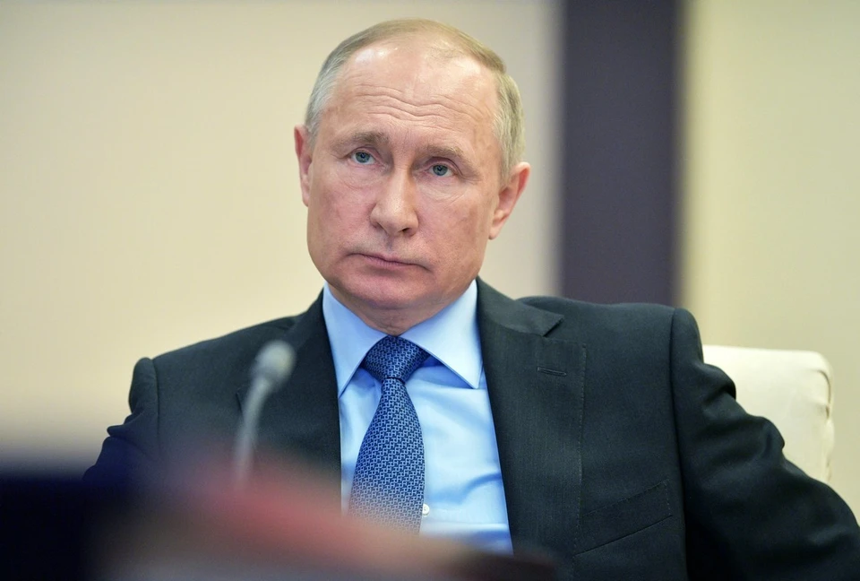 Путин заявил, что следует помогать главам регионов со сложной ситуацией из-за коронавируса