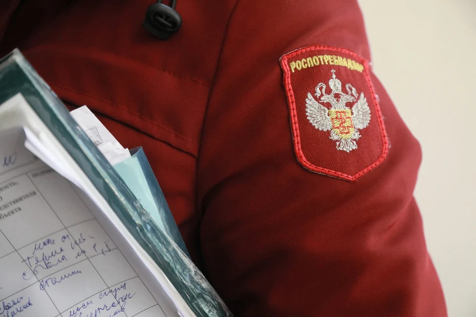 Популярный фитнес-клуб закрыли в Красноярске за нарушение ковид-ограничений.