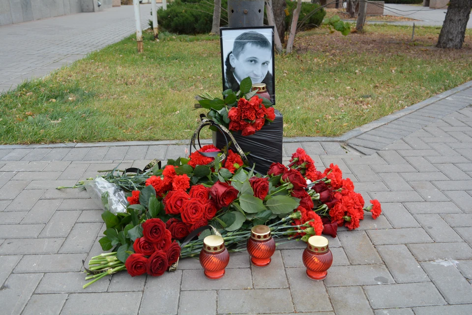 Отец 12-летней девочки Роман Гребенюк скончался в больнице 1 ноября.