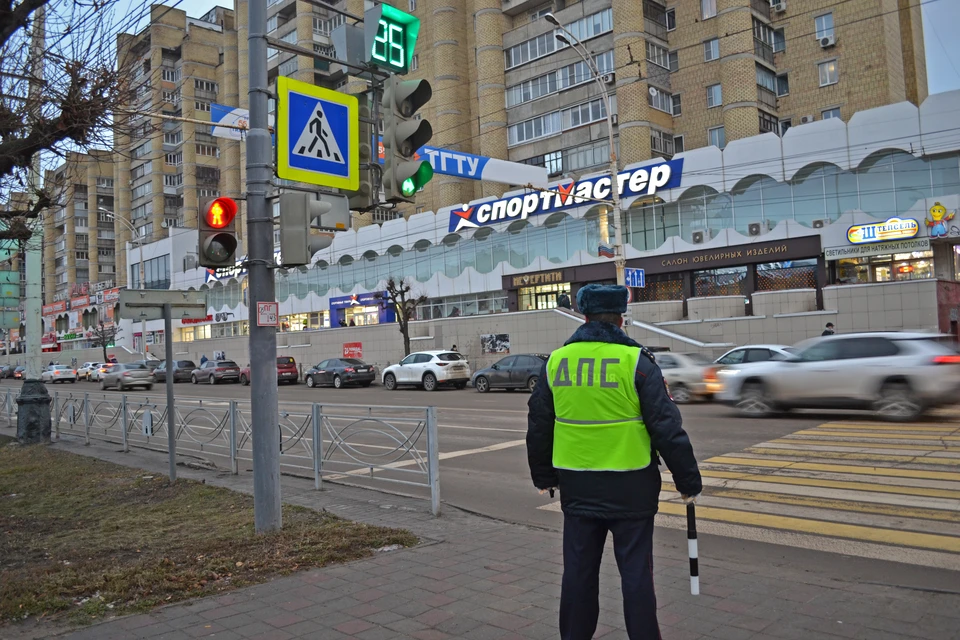 Полицейские организовали дежурство по всему городу